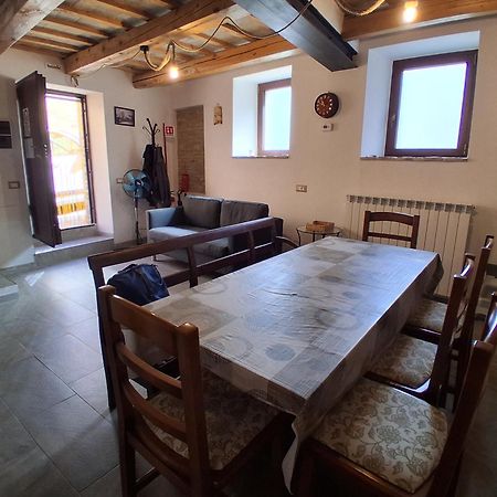 Casa Borgo Fonte Villa Castelleone di Suasa Luaran gambar