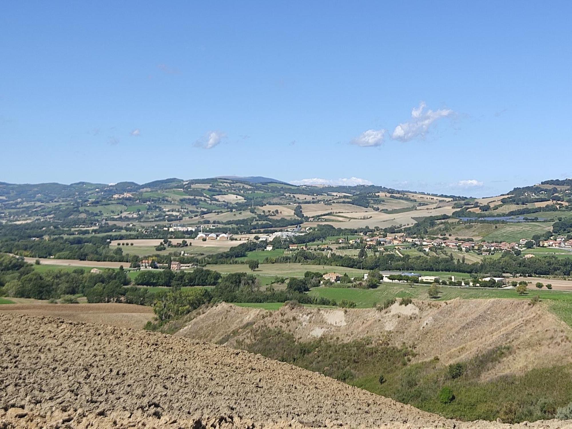 Casa Borgo Fonte Villa Castelleone di Suasa Luaran gambar